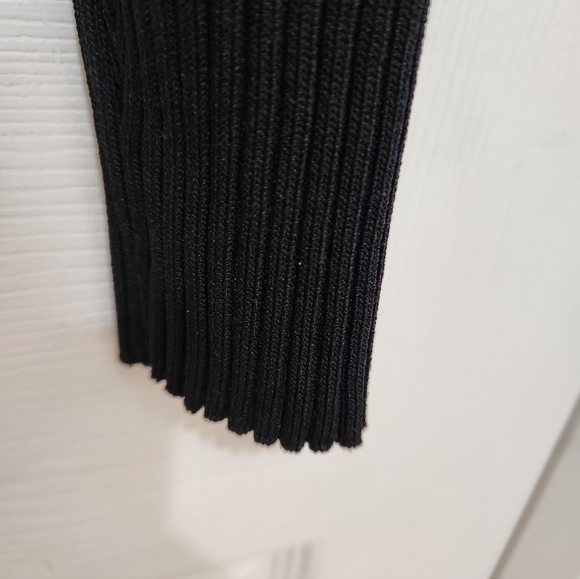 Zara Ribbed Polo Shirt - Picture 4 of 7